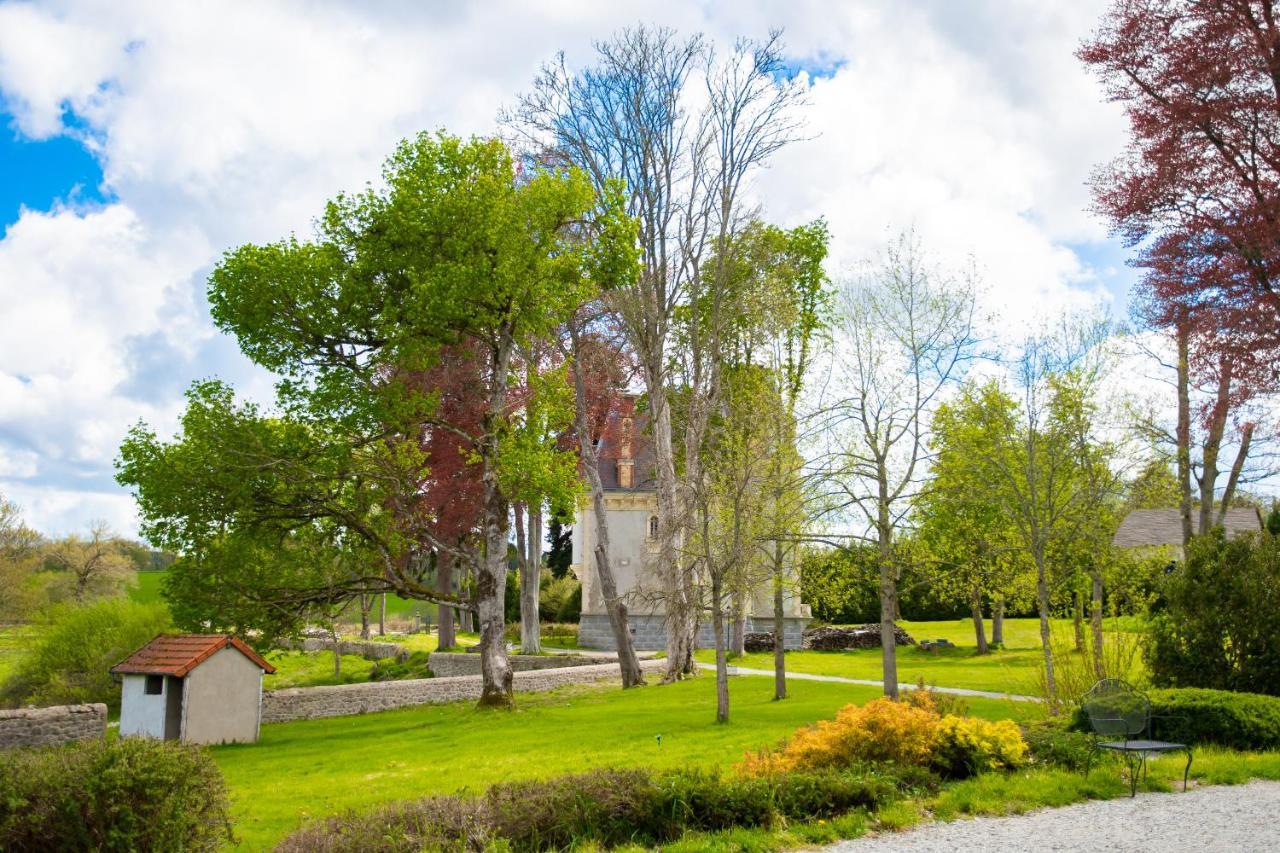 Chateau De Chazelpaud Saint-Bard Ngoại thất bức ảnh