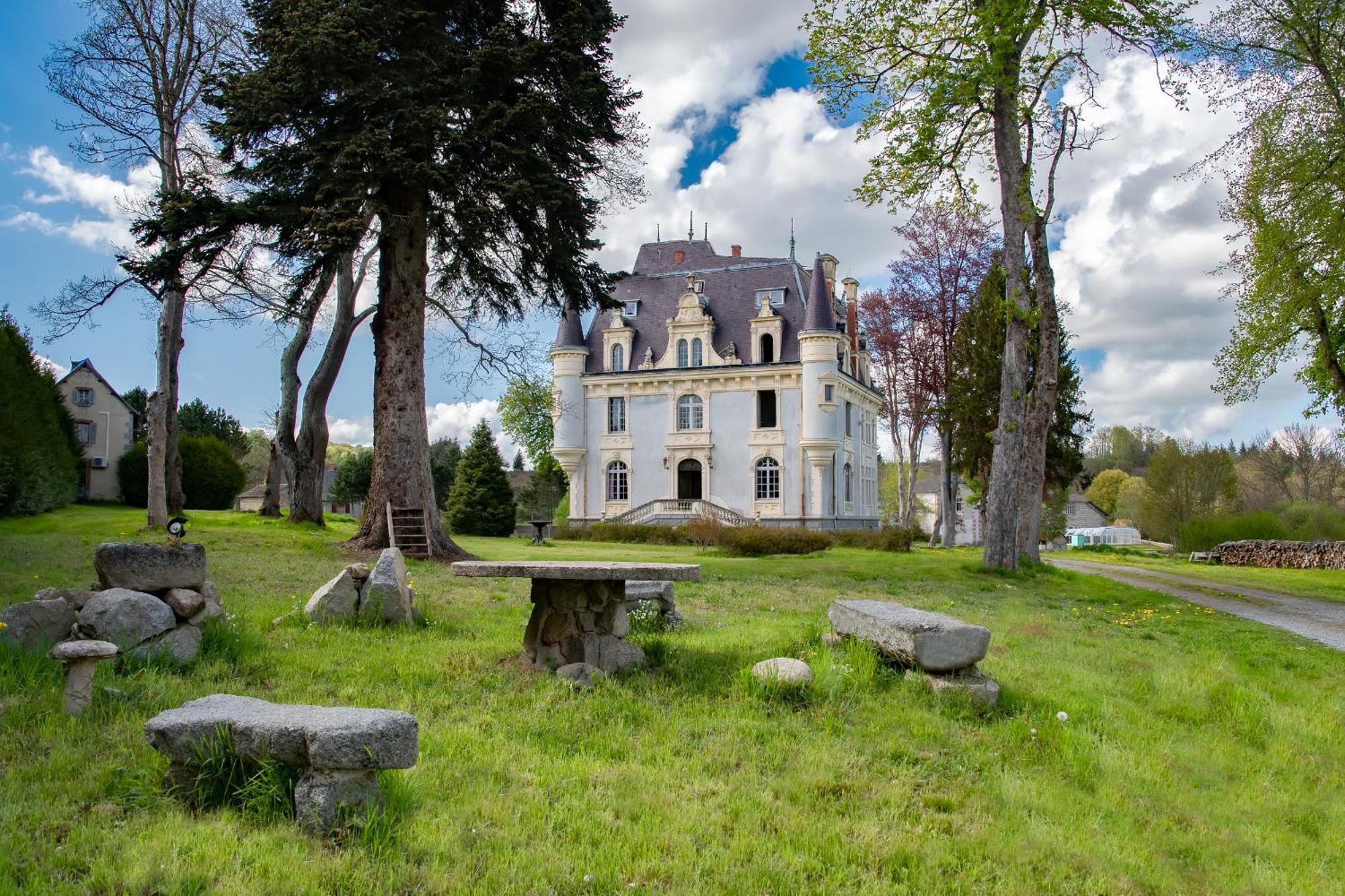 Chateau De Chazelpaud Saint-Bard Ngoại thất bức ảnh